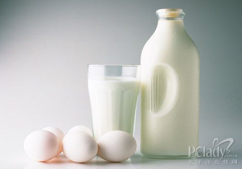 牛奶错误喝法 健康食品变毒品(图1) 牛奶错误喝法 健康食品变毒品