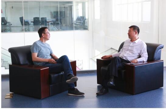 5.jpg 吴晓波参访飞鹤乳业:做好产品赢回国产奶粉尊严(图5)