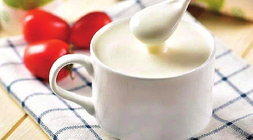 酸奶含糖量比可乐高是谣言(图1) 酸奶含糖量比可乐高是谣言(图1)