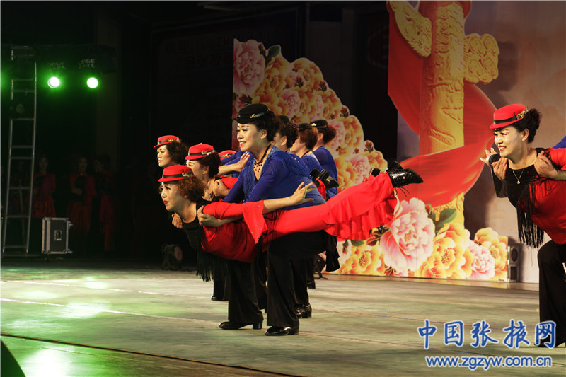 2019“前进乳业”杯•舞动张掖舞蹈电视大赛完美收官(图3) 2019“前进乳业”杯•舞动张掖舞蹈电视大赛完美收官(图3)