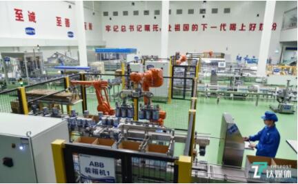 在中国乳业做品牌,“善良是一种选择”(图2) 在中国乳业做品牌,“善良是一种选择”(图2)