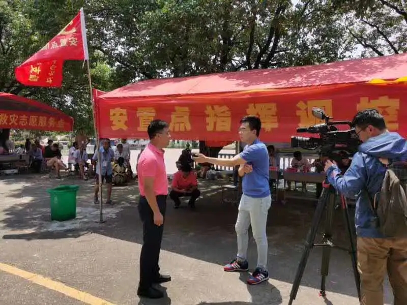 心系灾区,爱心传递——人之初集团为江西鄱阳灾区宝宝捐赠好口粮(图5) 心系灾区,爱心传递——人之初集团为江西鄱阳灾区宝宝捐赠好口粮(图5)