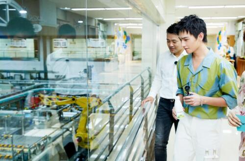 创新营销驱动品牌发展 君乐宝杨洪滨获“广告主奖·年度功勋人物”(图4) 创新营销驱动品牌发展 君乐宝杨洪滨获“广告主奖·年度功勋人物”(图4)