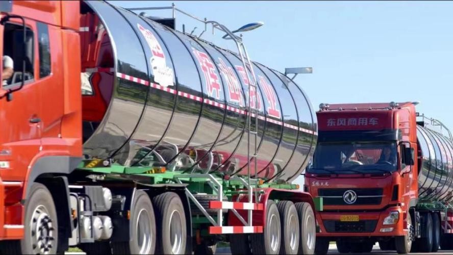 联名春晚获巨量曝光,以鲜博士为代表的辉山牛奶创新路径已现雏形(图4) 联名春晚获巨量曝光,以鲜博士为代表的辉山牛奶创新路径已现雏形(图4)