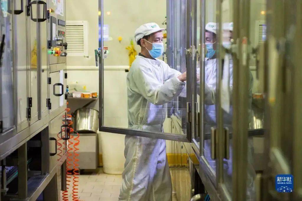 优氏乳业:日产100吨 坚持研发新品开拓市场 (图4) 优氏乳业:日产100吨 坚持研发新品开拓市场 (图4)