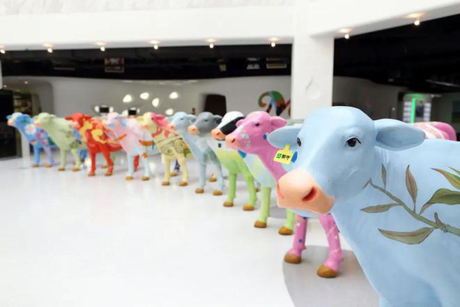 开放啦!来蒙牛工业旅游区见证一杯好奶的诞生!(图2) 开放啦!来蒙牛工业旅游区见证一杯好奶的诞生!(图2)