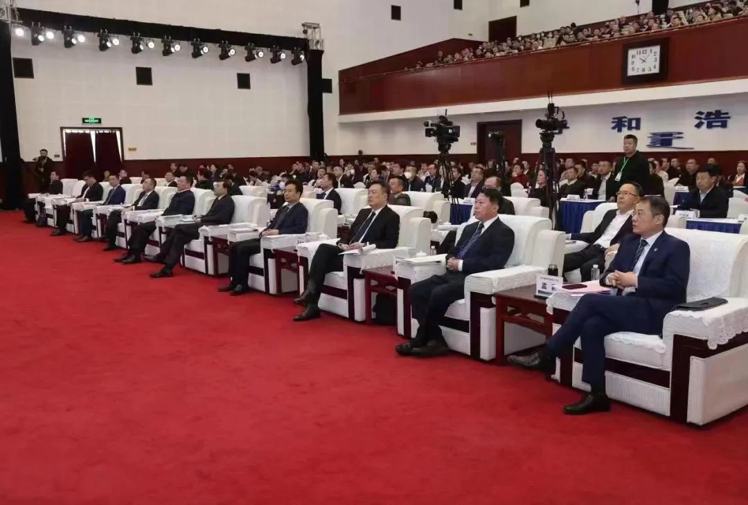 献策奶业高质量发展 优然牧业全产业链助推呼和浩特“奶业振兴”(图3) 献策奶业高质量发展 优然牧业全产业链助推呼和浩特“奶业振兴”(图3)