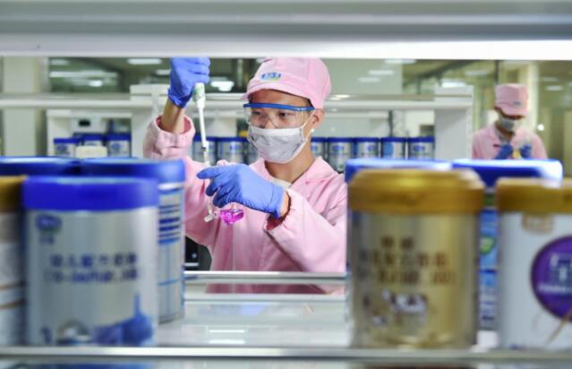 魏立华代表:以创新驱动成长,更好地满足消费者需求(图3) 魏立华代表:以创新驱动成长,更好地满足消费者需求(图3)