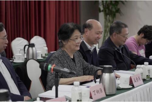 再受专家肯定 君乐宝悦鲜活以领先技术颠覆低温鲜奶消费认知(图2) 再受专家肯定 君乐宝悦鲜活以领先技术颠覆低温鲜奶消费认知(图2)