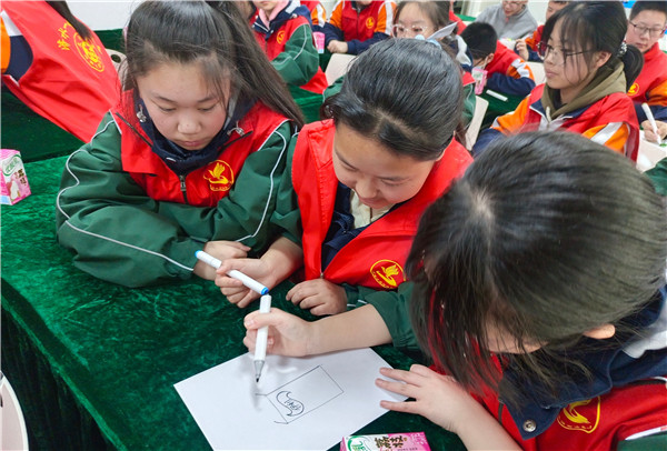 济源市济水一中“走进济源伊利乳业，体验现代企业文化”研学实践活动(图5)