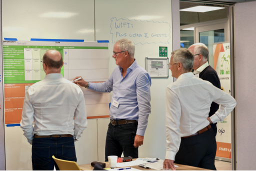 伊利携手英国剑桥大学制造业研究院、荷兰StartLife举办开放创新论坛,深化全球健康生态圈建设(图5) 伊利携手英国剑桥大学制造业研究院、荷兰StartLife举办开放创新论坛,深化全球健康生态圈建设(图5)