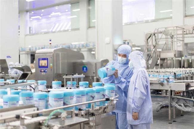核心赛道持续领跑,澳优乳业以自主创新筑牢中国乳业新高度(图2) 核心赛道持续领跑,澳优乳业以自主创新筑牢中国乳业新高度(图2)